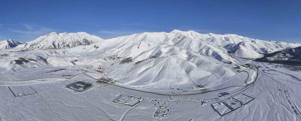 雪运动成就新疆文旅新名片开元ky棋牌新华全媒+冰(图6) 雪运动成就新疆文旅新名片开元ky棋牌新华全媒+冰(图6)